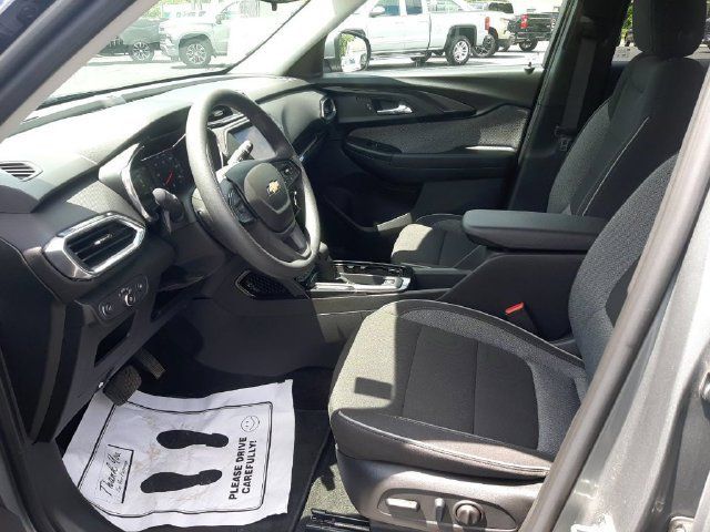 Used 2023 Chevrolet TrailBlazer LT FWD image 10