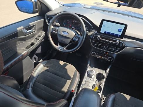 Certified 2022 Ford Escape SEL w/ SEL Stealth AWD Package image 30