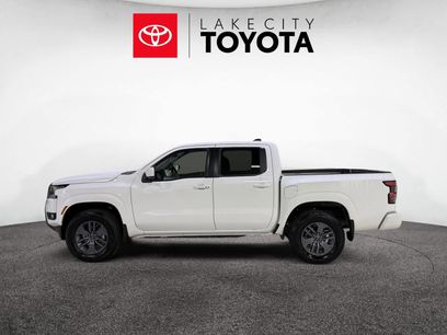 Used 2025 Nissan Frontier SV w/ SV Convenience Package