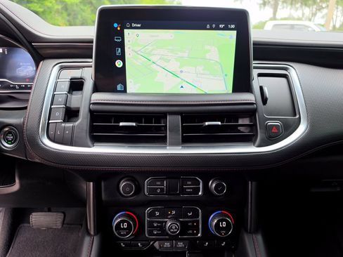 Used 2022 Chevrolet Tahoe RST AWD/4WD image 22