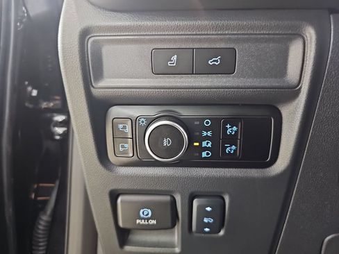Used 2024 Ford Expedition Platinum AWD/4WD image 33