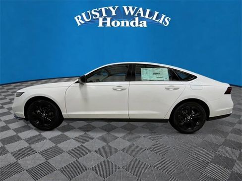 New 2025 Honda Accord SE image 6