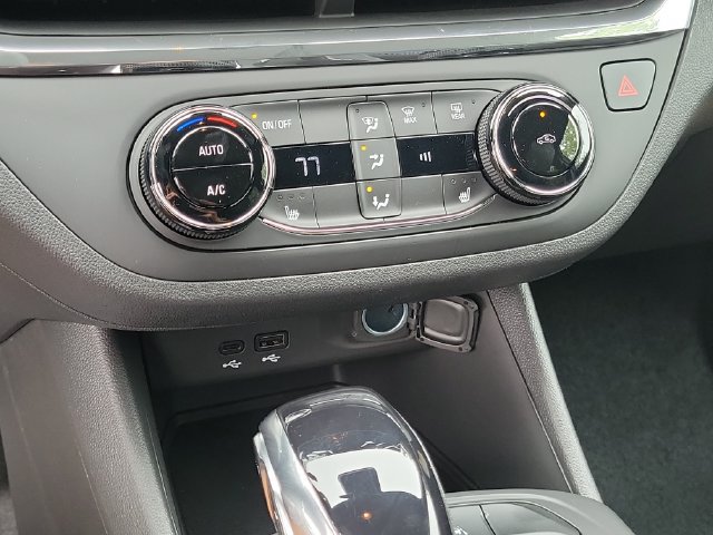 New 2026 Buick Envista Sport Touring w/ Convenience I Package FWD image 24