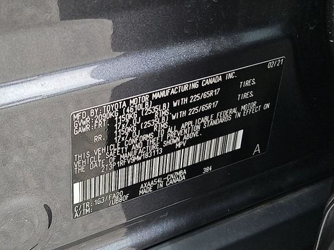 Used 2021 Toyota RAV4 XLE AWD/4WD image 26