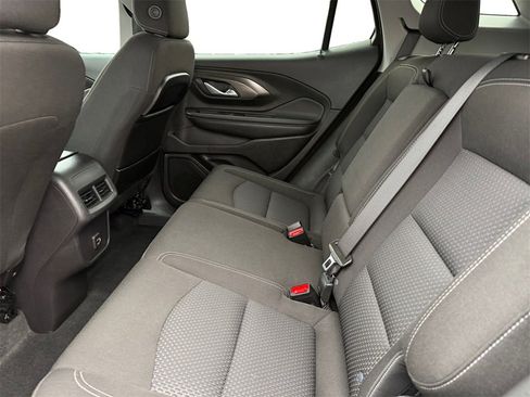 Used 2024 GMC Terrain SLE image 14