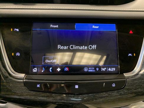 Used 2021 Cadillac XT6 Premium Luxury image 31