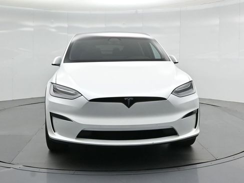 Used 2022 Tesla Model X image 19