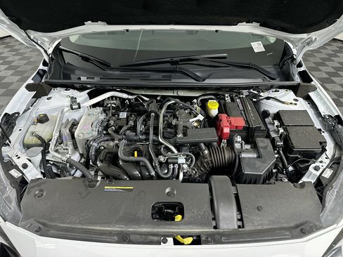 Used 2025 Nissan Sentra SV FWD image 31