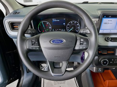 Used 2024 Ford Maverick XLT image 14