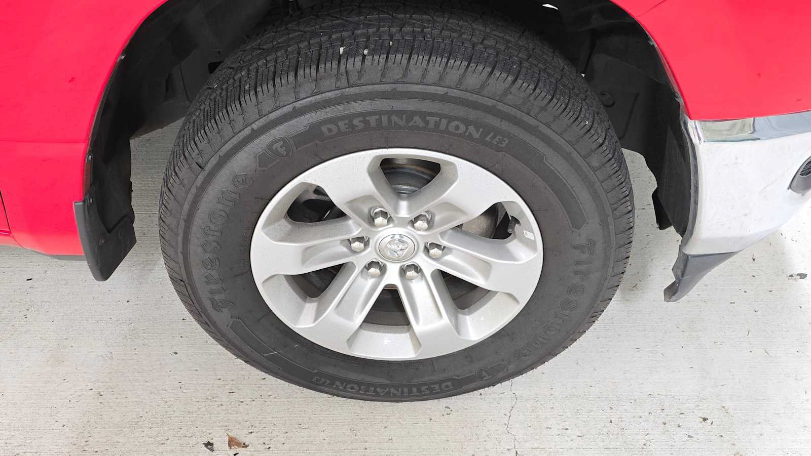 Used 2023 RAM 1500 Laramie AWD/4WD image 9