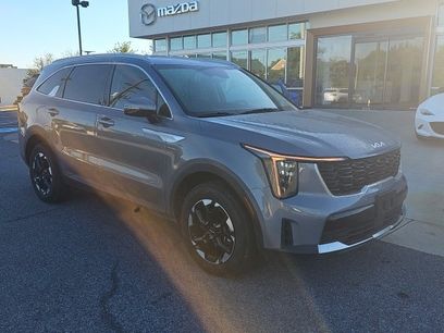 Used 2024 Kia Sorento S