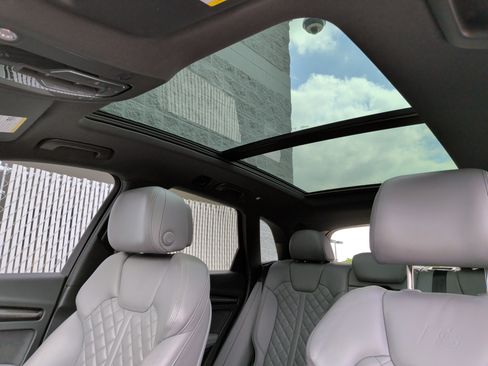 Certified 2024 Audi SQ5 Prestige w/ Prestige Package AWD/4WD image 28