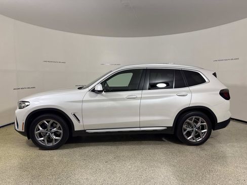 Used 2024 BMW X3 xDrive30i w/ Convenience Package AWD/4WD image 2