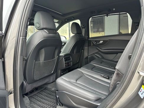 Used 2021 Audi Q7 2.0T Premium Plus w/ Executive Package image 22