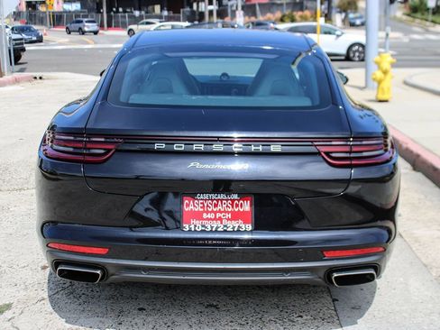 Used 2018 Porsche Panamera 4 AWD/4WD image 4