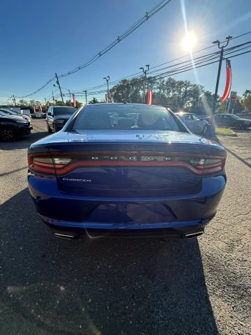 Used 2020 Dodge Charger SXT RWD image 6