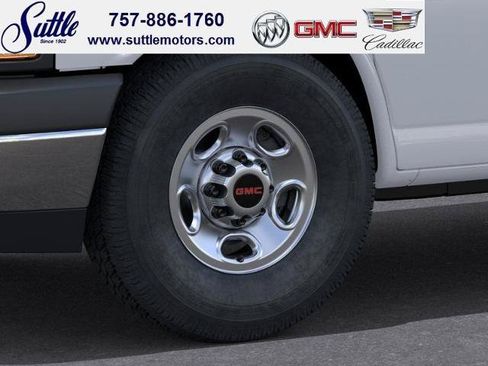 New 2026 GMC Savana 2500 w/ Driver Convenience Package RWD image 9
