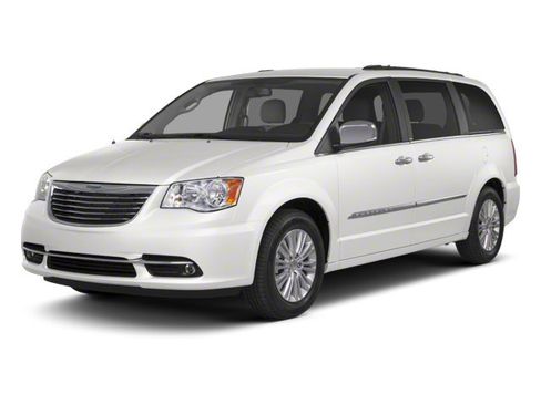 Used 2013 Chrysler Town & Country Touring image 1