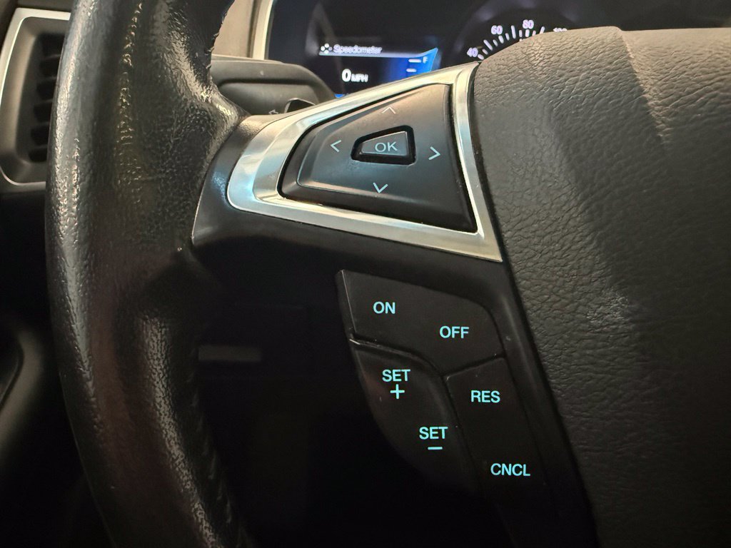 Used 2015 Ford Edge SEL w/ Equipment Group 201A AWD/4WD image 23