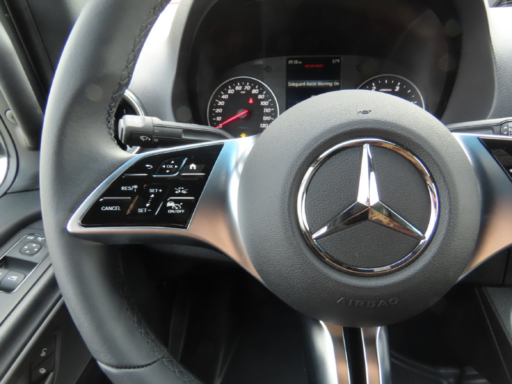 Used 2025 Mercedes-Benz Sprinter 2500 image 12