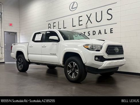 Used 2019 Toyota Tacoma TRD Sport w/ Technology Package image 1