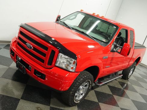 Used 2006 Ford F250 Super Duty Powerstroke 6.0L 4x image 16