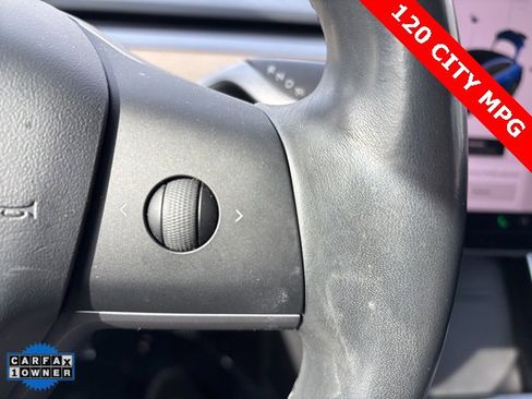 Used 2018 Tesla Model 3 Long Range image 15