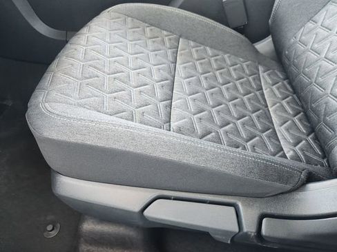 New 2026 Nissan Kicks SV image 18