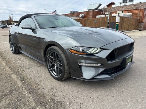 Used 2019 Ford Mustang GT Premium RWD image 7