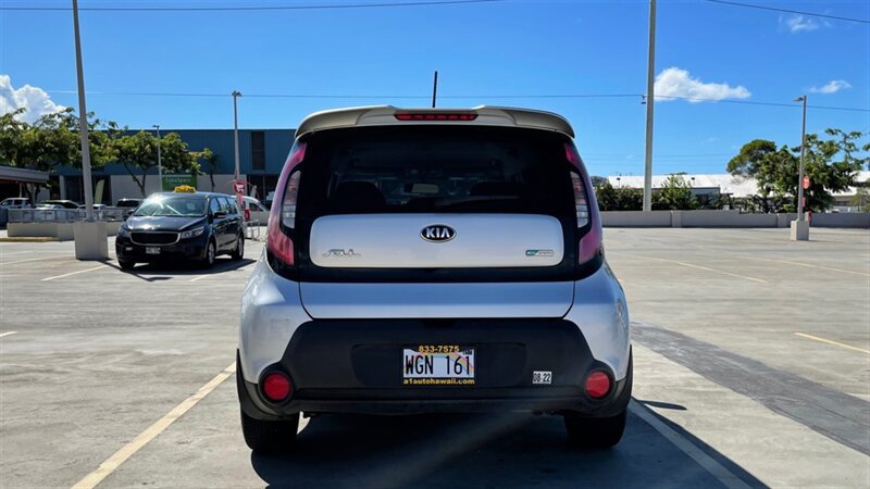 Used 2015 Kia Soul + w/ Eco Package FWD image 4
