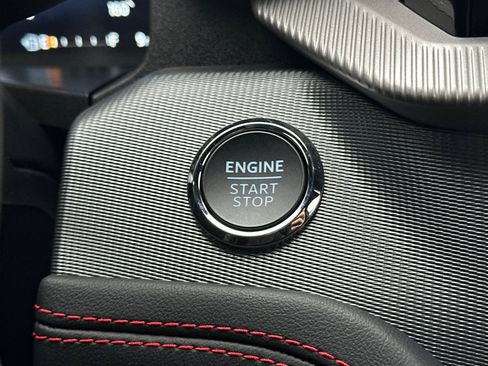 New 2026 Ford Explorer ST-Line w/ ST-Line Street Pack image 23