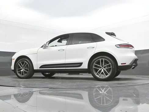 New 2026 Porsche Macan AWD/4WD image 33