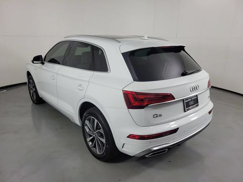 Used 2024 Audi Q5 2.0T Premium Plus w/ Premium Plus Package AWD/4WD image 5