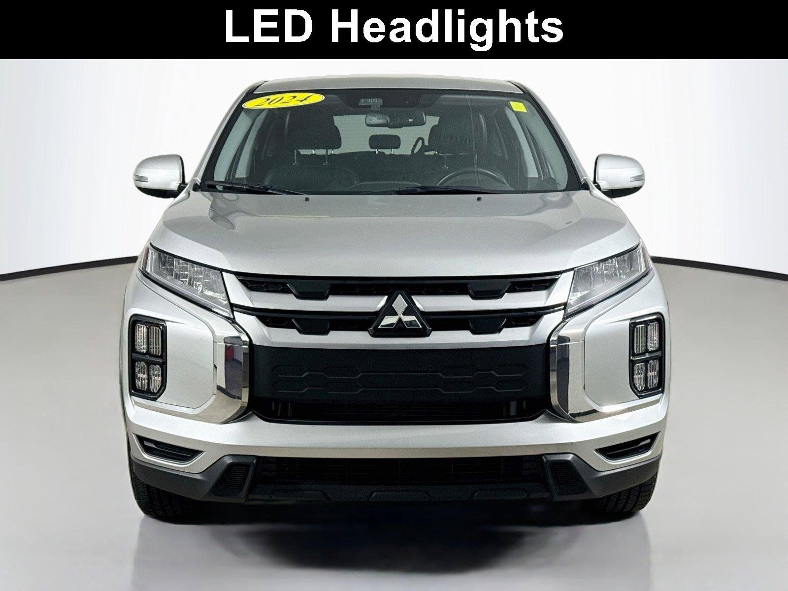 Used 2024 Mitsubishi Outlander Sport ES AWD/4WD image 3