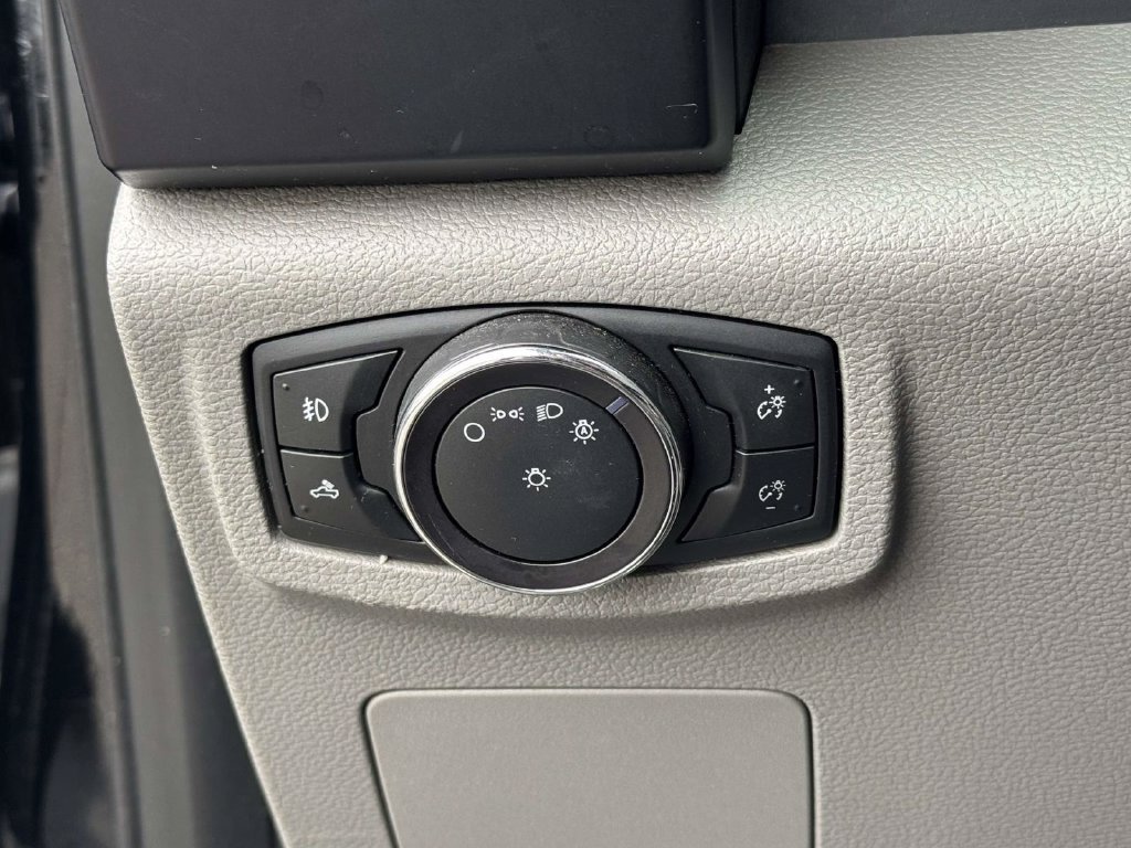 Used 2017 Ford F150 XL w/ Equipment Group 101A Mid AWD/4WD image 20