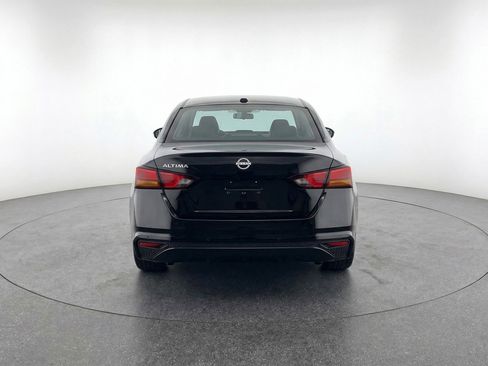Used 2025 Nissan Altima 2.5 SV FWD image 7