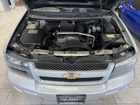Used 2008 Chevrolet TrailBlazer LT w/ Sun And Sound Package image 25