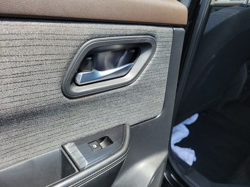 Certified 2023 Nissan Rogue SV AWD/4WD image 13