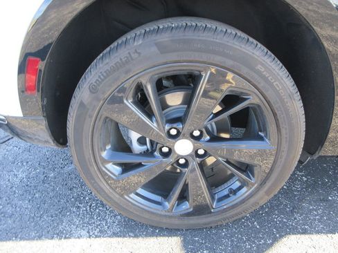 Certified 2021 Buick Envision Preferred w/ Sport Touring Package image 9