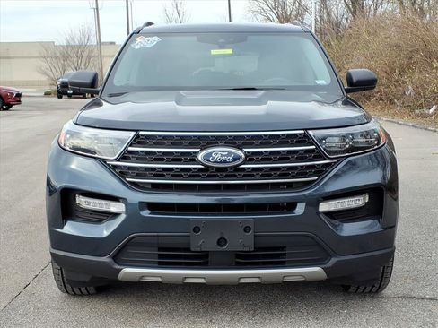 Used 2022 Ford Explorer XLT w/ Equipment Group 202A image 35