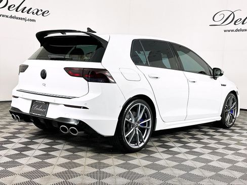 Used 2024 Volkswagen Golf R AWD/4WD image 6