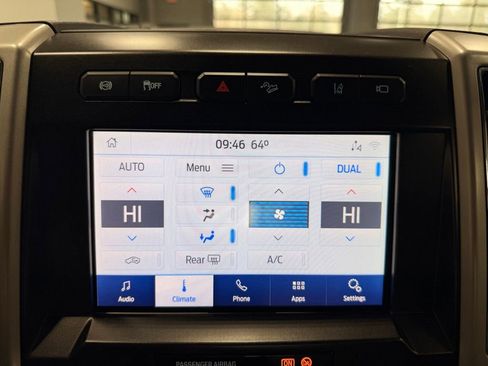 Used 2020 Ford F250 Lariat image 41