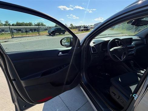 Used 2019 Hyundai Tucson SEL w/ Cargo Package AWD/4WD image 9