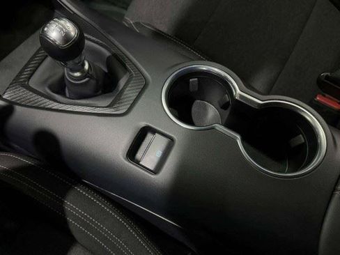 Used 2024 Ford Mustang GT RWD image 28