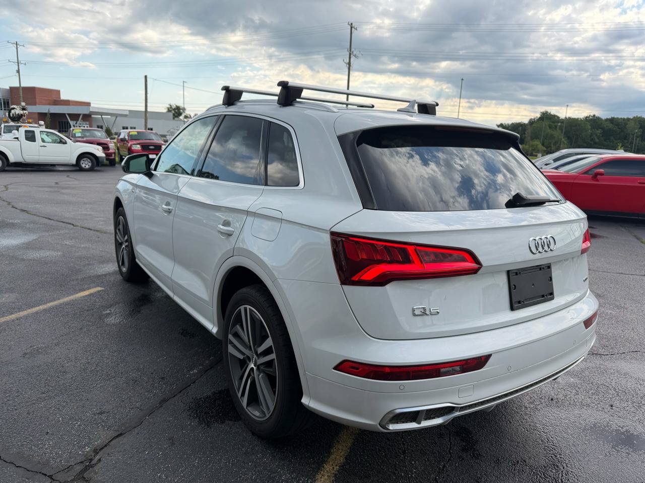 Used 2020 Audi Q5 e Premium Plus AWD/4WD image 5
