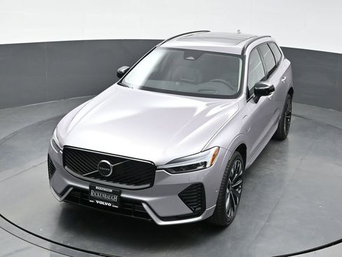 New 2026 Volvo XC60 T8 Ultra w/ Climate Package AWD/4WD image 25