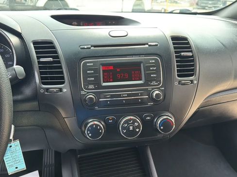 Used 2014 Kia Forte LX w/ Popular Package image 22