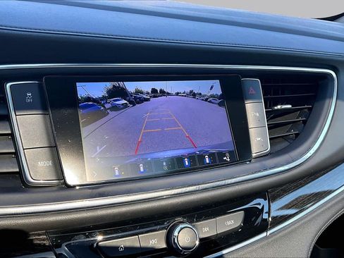 Used 2020 Buick Enclave Avenir w/ Avenir Technology Package FWD image 26