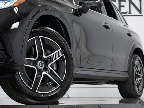 New 2026 Mercedes-Benz GLC 300 4MATIC image 27