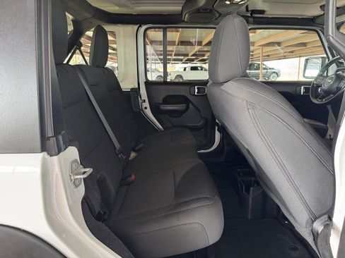 Used 2021 Jeep Wrangler Unlimited Sport image 35
